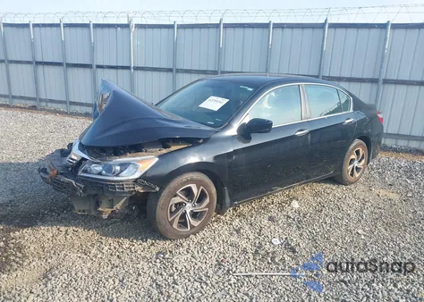 2017 Honda Accord Lx z USA, uszkodzony, nr VIN 1HGCR2F37HA074894